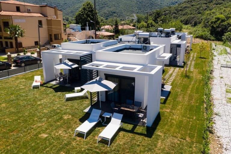 Ploumis Seaside Villas Ставрос Экстерьер фото